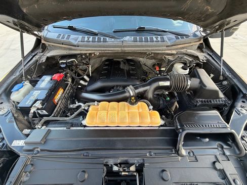 Used 2015 Ford F150 XLT w/ Equipment Group 302A Luxury image 23