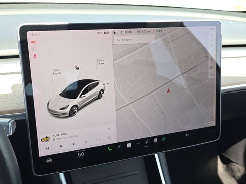 Used 2018 Tesla Model 3 Long Range RWD image 20