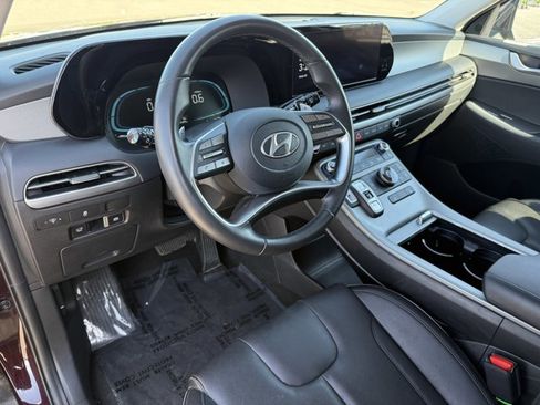 Used 2025 Hyundai Palisade SEL image 12