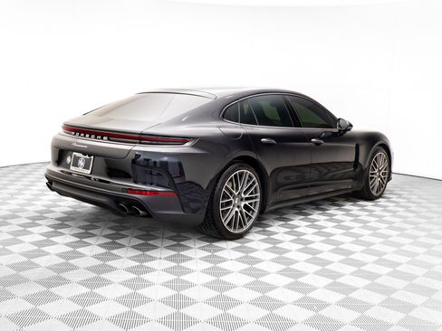 Used 2024 Porsche Panamera 4 image 5