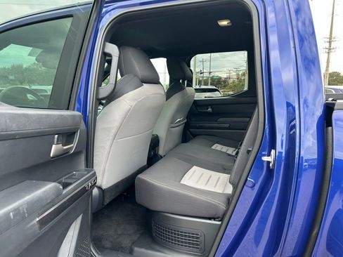 Used 2025 Toyota Tacoma TRD Sport w/ TRD Sport Upgrade Package image 62