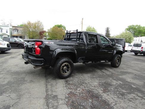 Used 2021 Chevrolet Silverado 2500 Custom w/ Custom Value Package AWD/4WD image 8