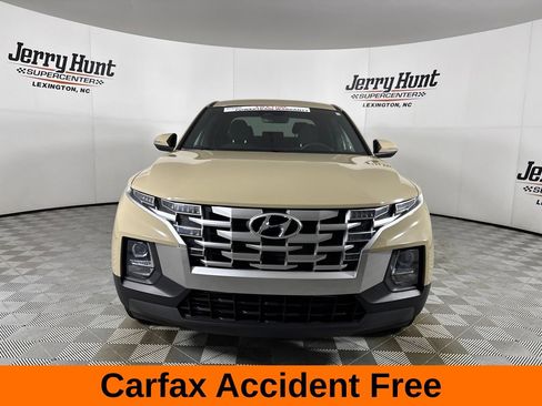 Used 2023 Hyundai Santa Cruz SEL AWD/4WD image 3