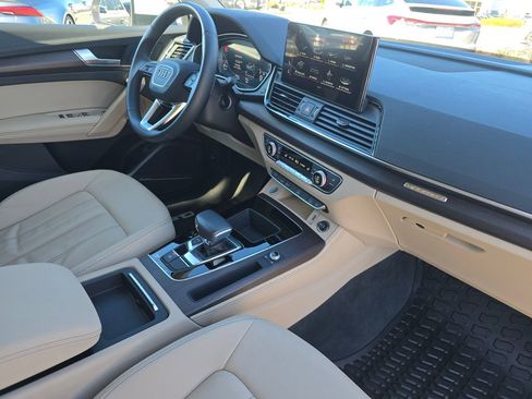 Used 2022 Audi Q5 2.0T Premium Plus w/ Premium Plus Package image 29