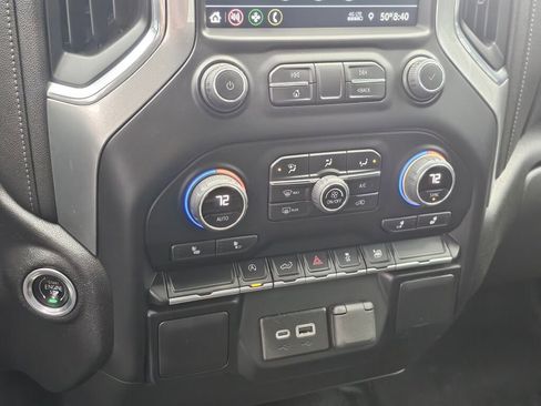 Used 2022 Chevrolet Silverado 1500 LT image 28