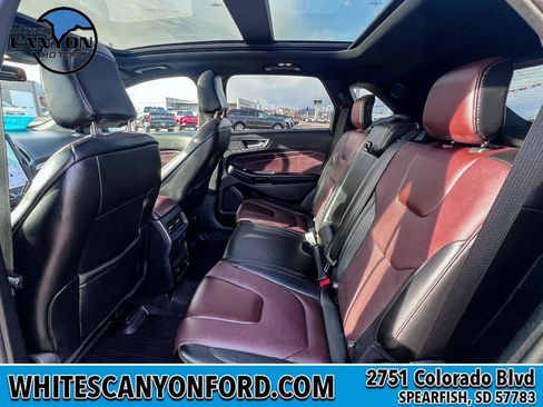 Certified 2021 Ford Edge Titanium w/ Equipment Group 301A image 8
