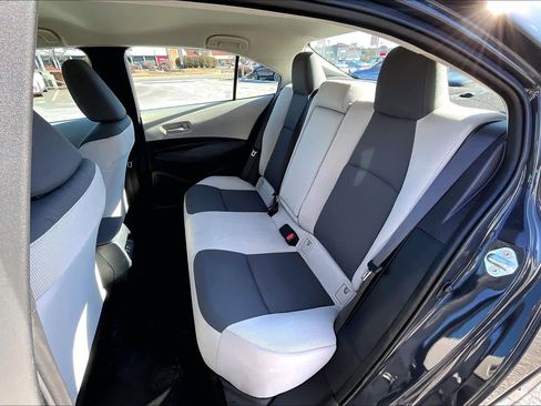 Certified 2024 Toyota Corolla LE image 21