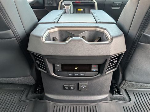 Used 2024 Toyota Sequoia Limited w/ Tow Technology Package AWD/4WD image 8