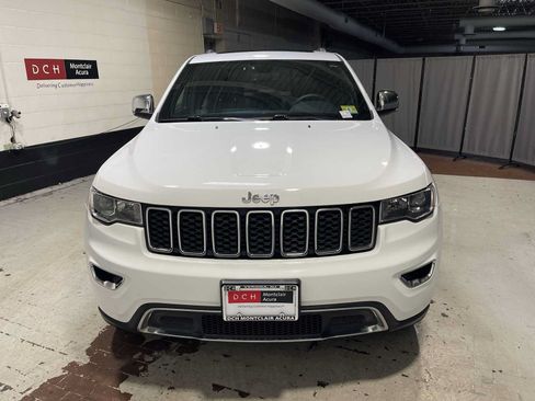 Used 2019 Jeep Grand Cherokee Limited AWD/4WD image 6