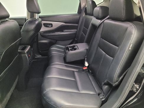 Used 2023 Nissan Murano SV image 18