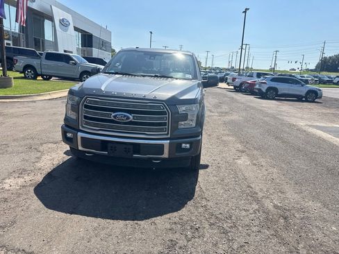 Used 2017 Ford F150 Limited AWD/4WD image 4