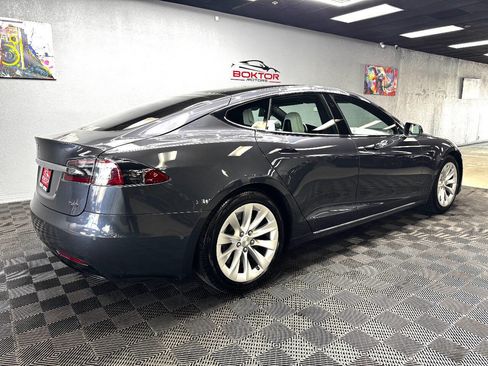 Used 2018 Tesla Model S 75D image 13
