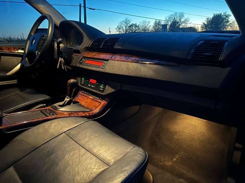 Used 2003 BMW X5 3.0i image 14