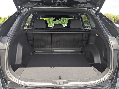 Used 2022 Toyota RAV4 SE w/ Convenience Package AWD/4WD image 35