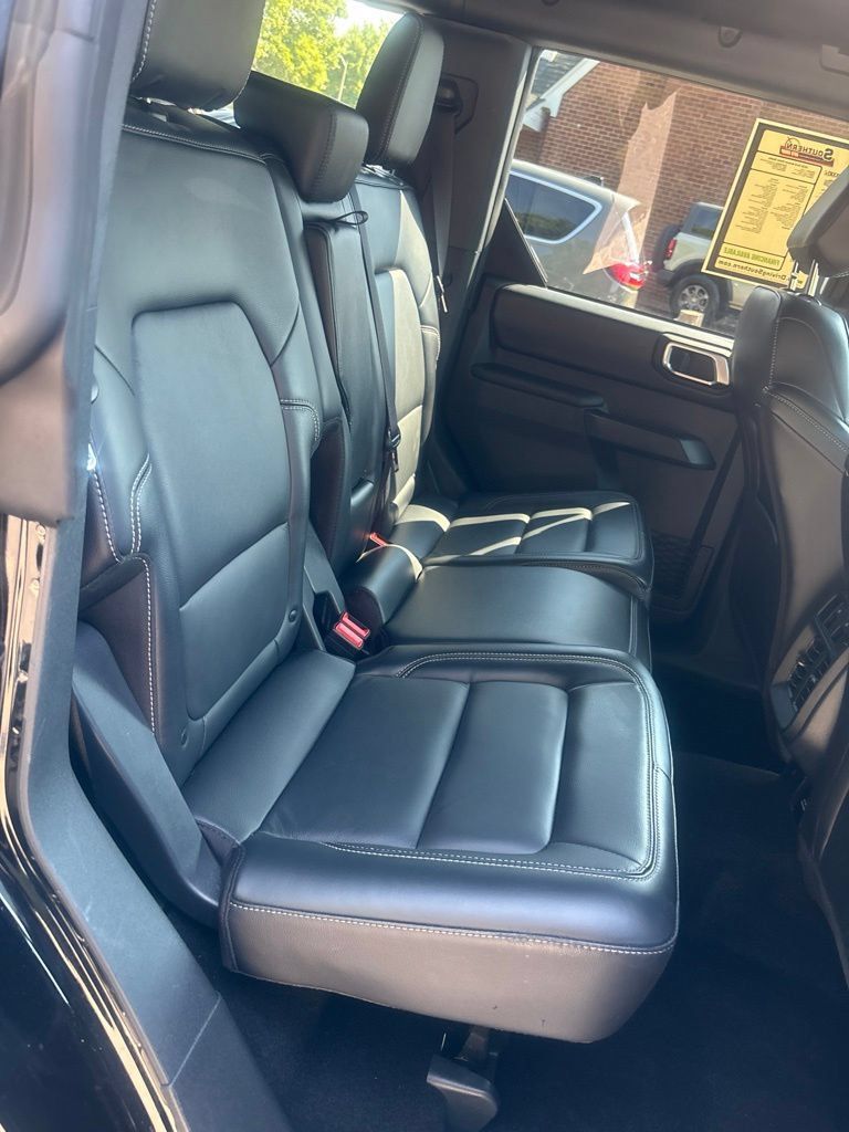 Used 2026 Ford Bronco Outer Banks AWD/4WD image 17