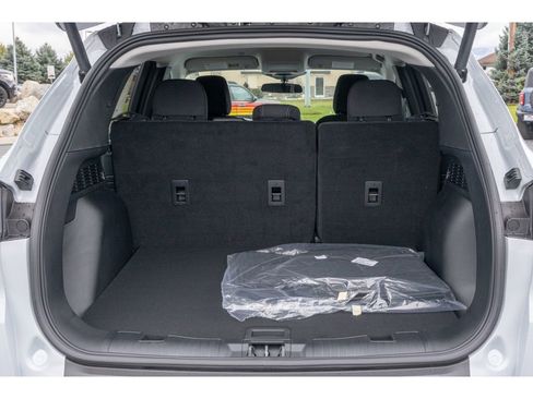 Used 2025 Ford Escape Active w/ Cold Weather Package image 13