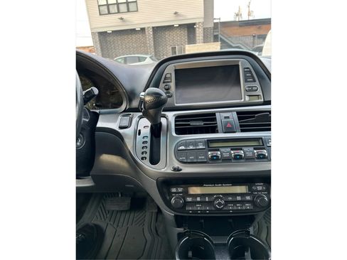 Used 2007 Honda Odyssey Touring image 18