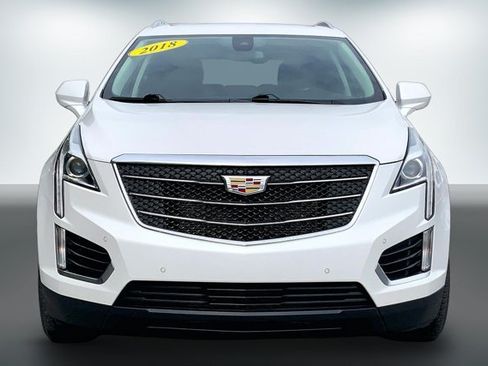 Used 2018 Cadillac XT5 Luxury w/ Driver Awareness Package AWD/4WD image 2