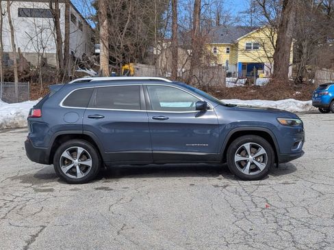 Certified 2019 Jeep Cherokee Limited image 2