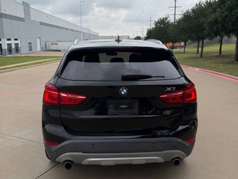 Used 2017 BMW X1 sDrive28i w/ Driving Assistance Package FWD image 6