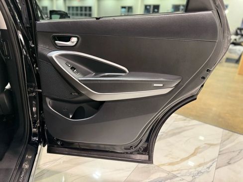 Used 2017 Hyundai Santa Fe SE w/ SE Ultimate Tech Package 03 image 38