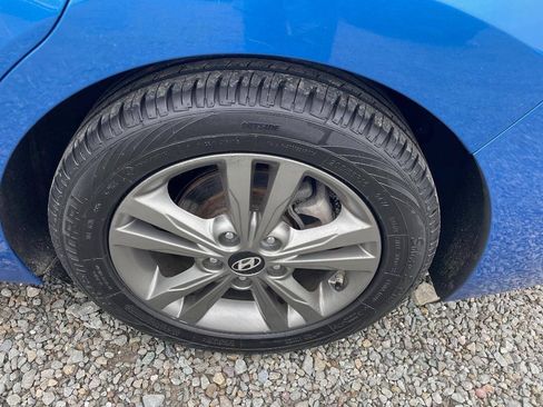 Used 2018 Hyundai Elantra SEL FWD image 27
