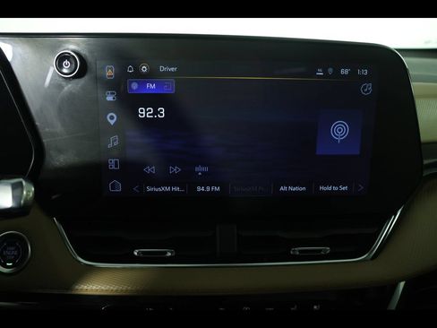 Certified 2025 Chevrolet Equinox ACTIV w/ Safety and Technology Package AWD/4WD image 28