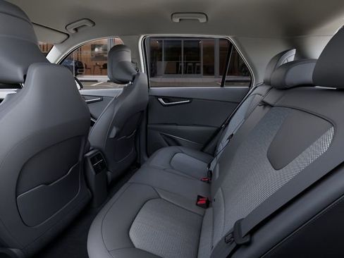 New 2026 Kia Niro Wind FWD image 18