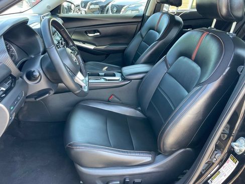 Certified 2024 Nissan Sentra SR w/ SR Premium Package FWD image 7