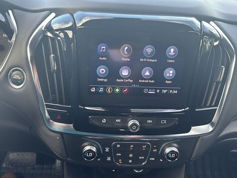 Used 2023 Chevrolet Traverse LT AWD/4WD image 13
