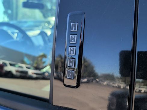 Certified 2020 Ford F150 Lariat image 8