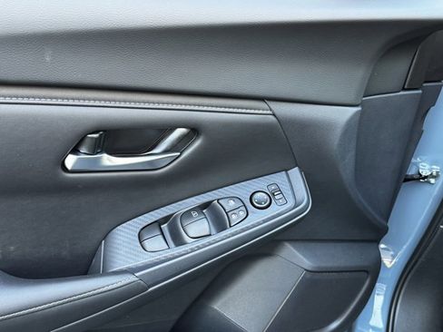 New 2025 Nissan Sentra SV image 17