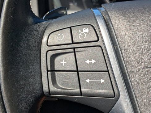 Used 2017 Volvo S60 T6 R-Design Platinum image 25