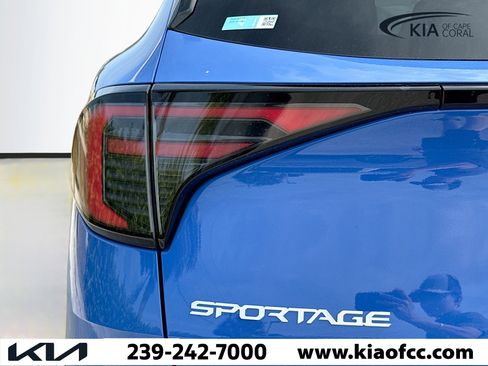 New 2026 Kia Sportage EX FWD image 9