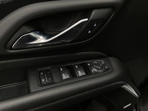 Used 2021 GMC Yukon XL Denali image 33