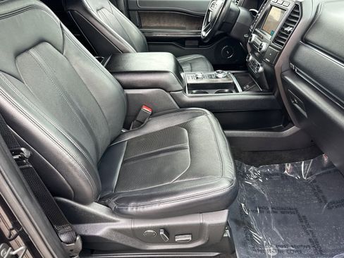 Used 2019 Ford Expedition Limited AWD/4WD image 11