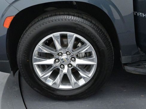 Used 2021 Chevrolet Tahoe Premier w/ Premium Package image 43