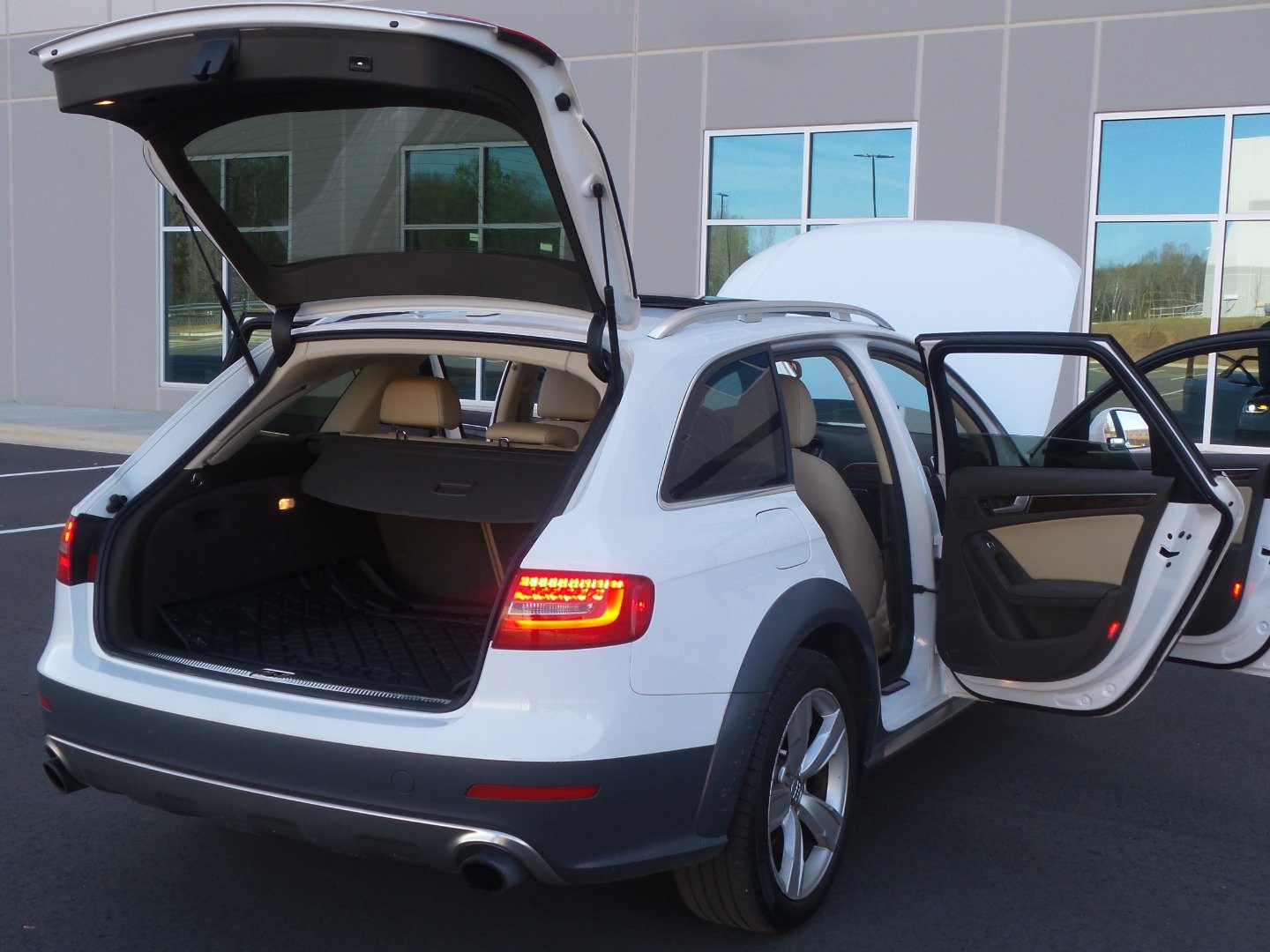 Used 2013 Audi A4 Premium Plus w/ Premium Plus Pkg AWD/4WD image 69