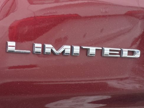 Used 2019 RAM 1500 Limited w/ Advanced Safety Group image 10