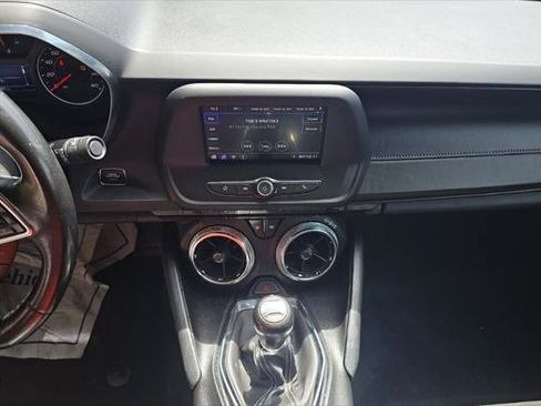 Used 2020 Chevrolet Camaro LT RWD image 13