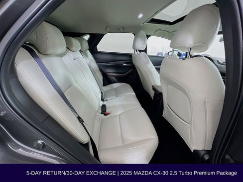 Used 2025 MAZDA CX-30 2.5 Turbo w/ Premium Package image 33