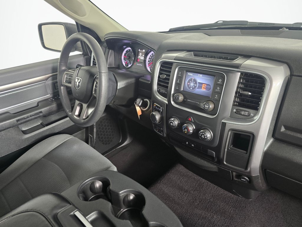 Used 2024 RAM 1500 Classic SLT AWD/4WD image 43