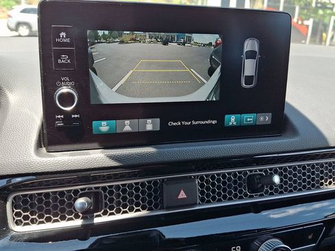 Used 2024 Honda Civic Sport Touring image 4