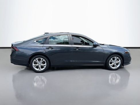 Used 2025 Honda Accord LX image 4