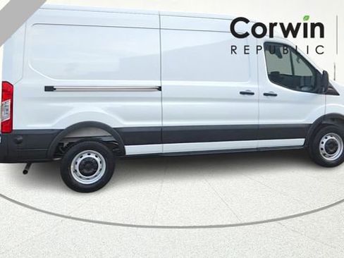 New 2026 Ford Transit 250 148 Medium Roof w/ Load Area Protection Package RWD image 8