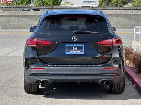 Used 2022 Mercedes-Benz GLA 35 AMG 4MATIC image 7