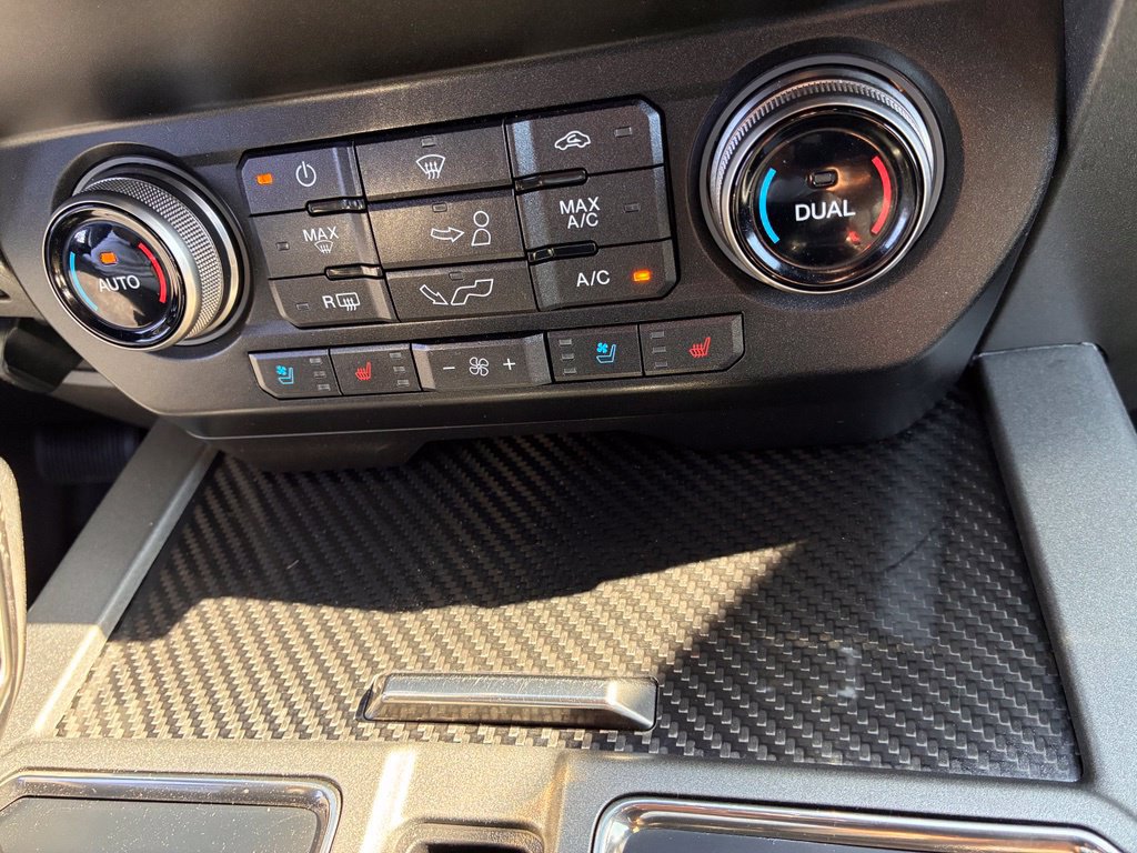 Used 2019 Ford F150 Raptor w/ Equipment Group 802A Luxury AWD/4WD image 41
