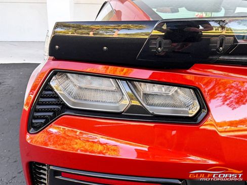 Used 2015 Chevrolet Corvette Z06 w/ 3LZ Preferred Equipment Group image 58