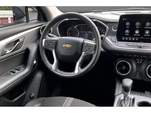 Used 2024 Chevrolet Blazer LT w/ Convenience Package AWD/4WD image 7