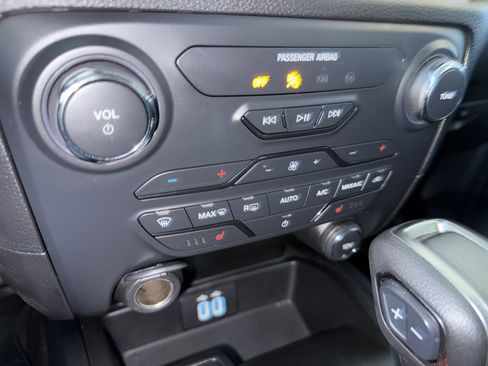 Used 2019 Ford Ranger XLT w/ Equipment Group 302A Luxury image 27